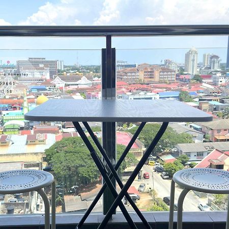 Cahaya Qaira Homestay @ D'Perdana コタバル エクステリア 写真